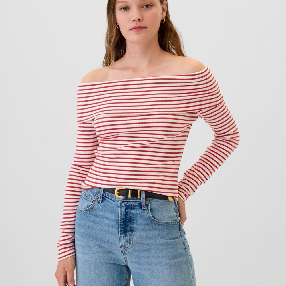 Fitted Long Sleeve White and red Striped Top